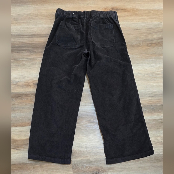 American Eagle Low Rise Wide Leg Dark Gray Corduroy Pants 2024 Size 8 - Picture 2 of 13